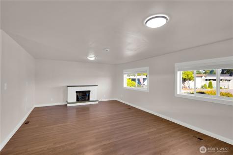 18501 52nd Avenue W Lynnwood WA 98037