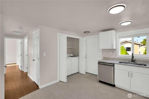 18501 52nd Avenue W Lynnwood WA 98037