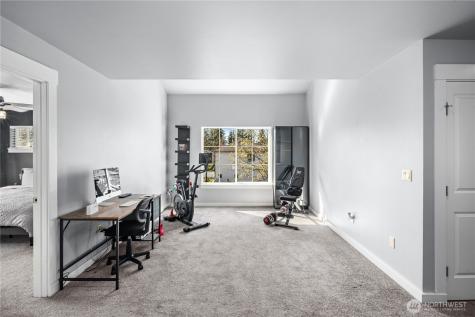 4915 Bering Street NW Gig Harbor WA 98332
