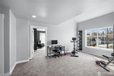 4915 Bering Street NW Gig Harbor WA 98332