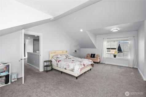 4915 Bering Street NW Gig Harbor WA 98332