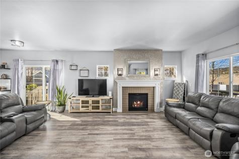 4915 Bering Street NW Gig Harbor WA 98332