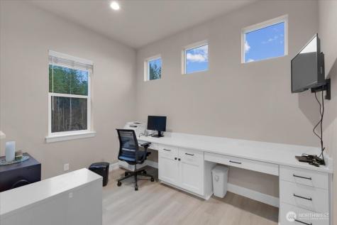 10229 135th Avenue NE Lake Stevens WA 98258