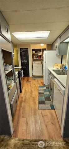 1540 Maple Lane Kent WA 98030