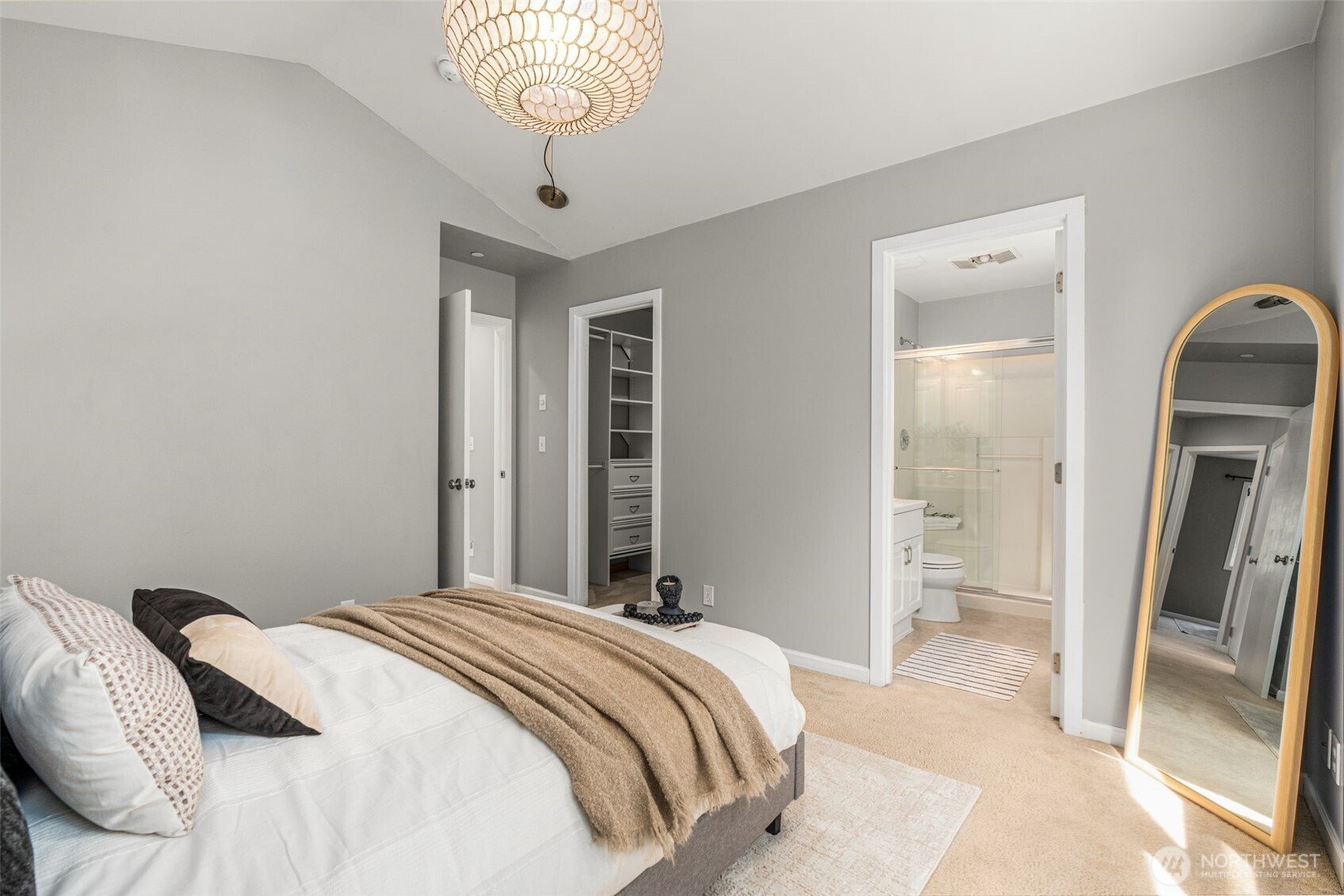 15009 Westminster Way N Seattle WA 98133