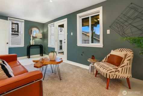 7015 2nd Avenue NW Seattle WA 98117