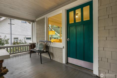 7015 2nd Avenue NW Seattle WA 98117