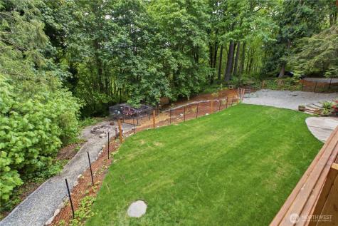 18506 SE 294th Street Kent WA 98042