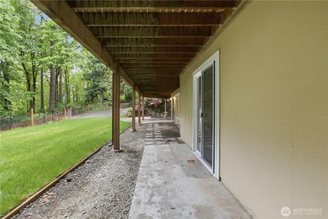 18506 SE 294th Street Kent WA 98042