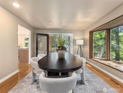 6423 E Mercer Way Mercer Island WA 98040