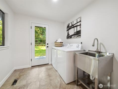 6423 E Mercer Way Mercer Island WA 98040