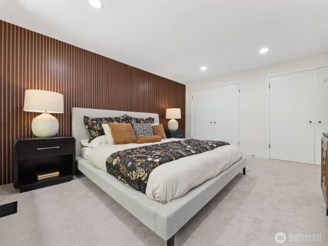 6423 E Mercer Way Mercer Island WA 98040