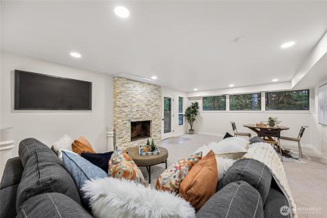 6423 E Mercer Way Mercer Island WA 98040