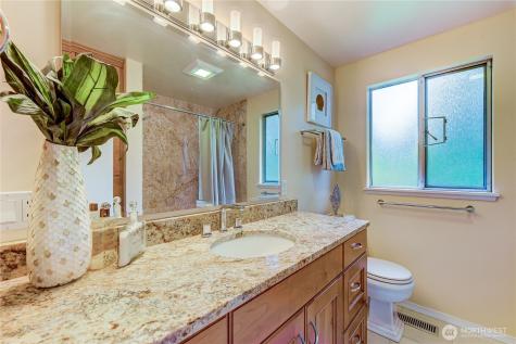 134 160th Place SE Bellevue WA 98008