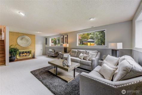 134 160th Place SE Bellevue WA 98008