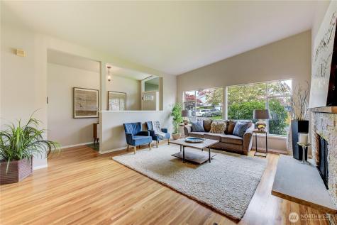 134 160th Place SE Bellevue WA 98008