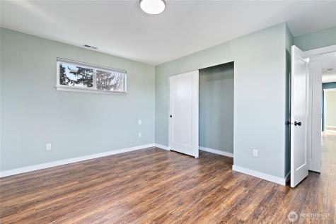 825 E 55th Street Tacoma WA 98404