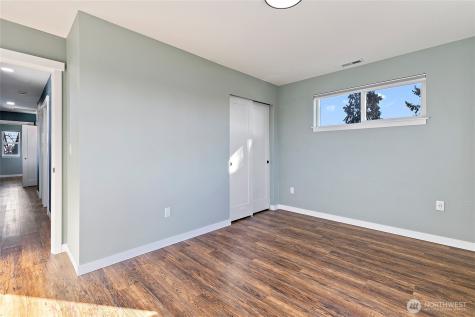 825 E 55th Street Tacoma WA 98404