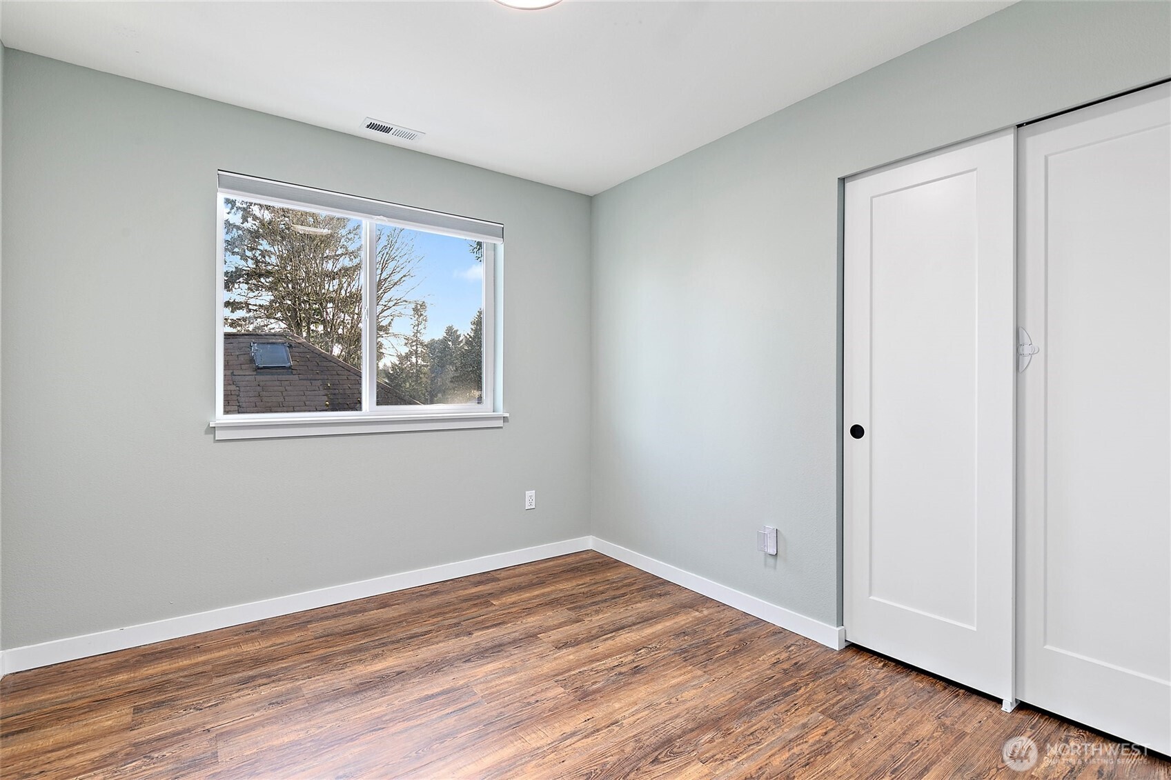 825 E 55th Street Tacoma WA 98404