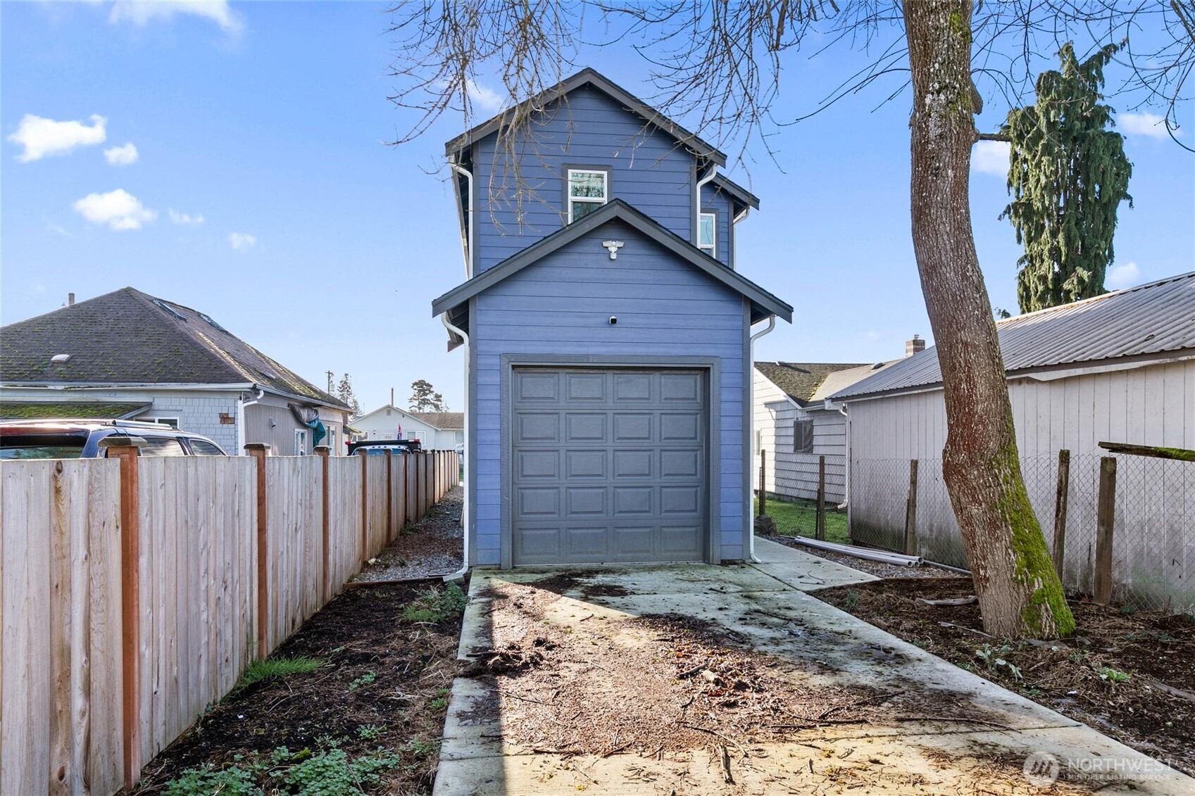 825 E 55th Street Tacoma WA 98404