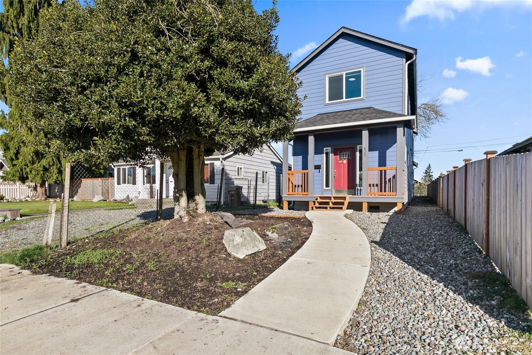 825 E 55th Street Tacoma WA 98404