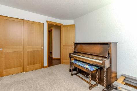 14817 105th Avenue Ct E Puyallup WA 98374