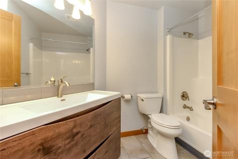 14817 105th Avenue Ct E Puyallup WA 98374
