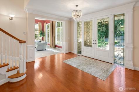 13695 NE 32nd Place Bellevue WA 98005