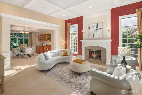 13695 NE 32nd Place Bellevue WA 98005