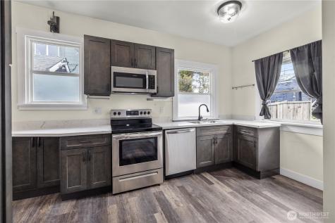3839 S G Street Tacoma WA 98418