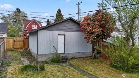 3839 S G Street Tacoma WA 98418