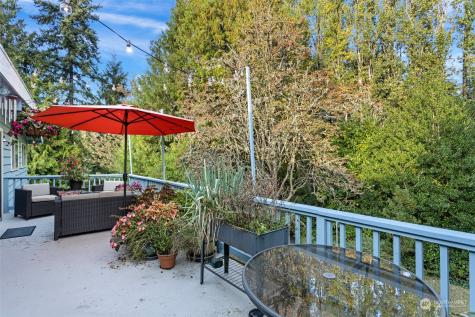 22620 13th Avenue S Des Moines WA 98198