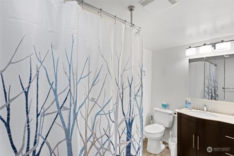 22620 13th Avenue S Des Moines WA 98198