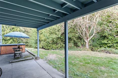 22620 13th Avenue S Des Moines WA 98198