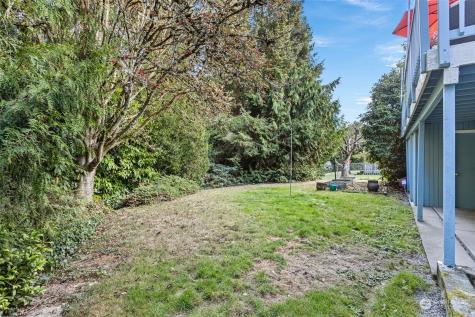 22620 13th Avenue S Des Moines WA 98198