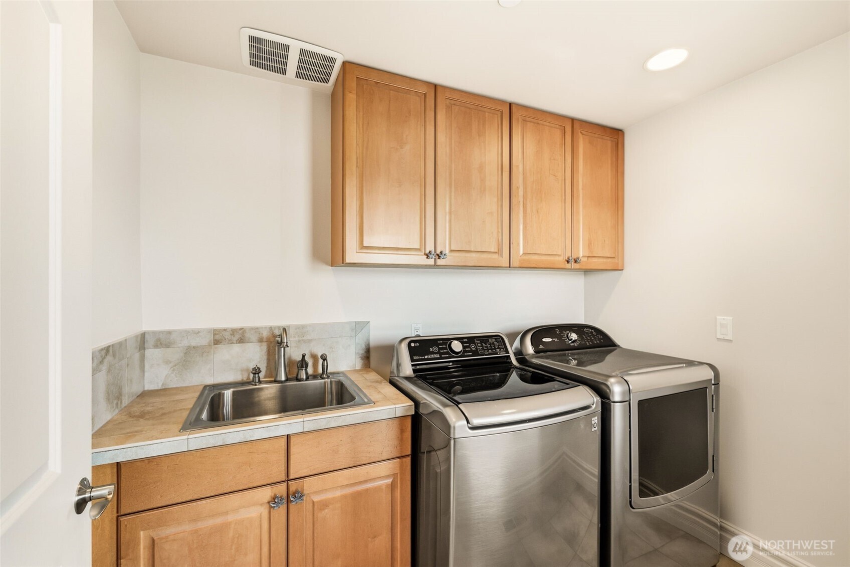 2837 E Lake Sammamish Parkway NE Sammamish WA 98074