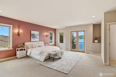 2837 E Lake Sammamish Parkway NE Sammamish WA 98074