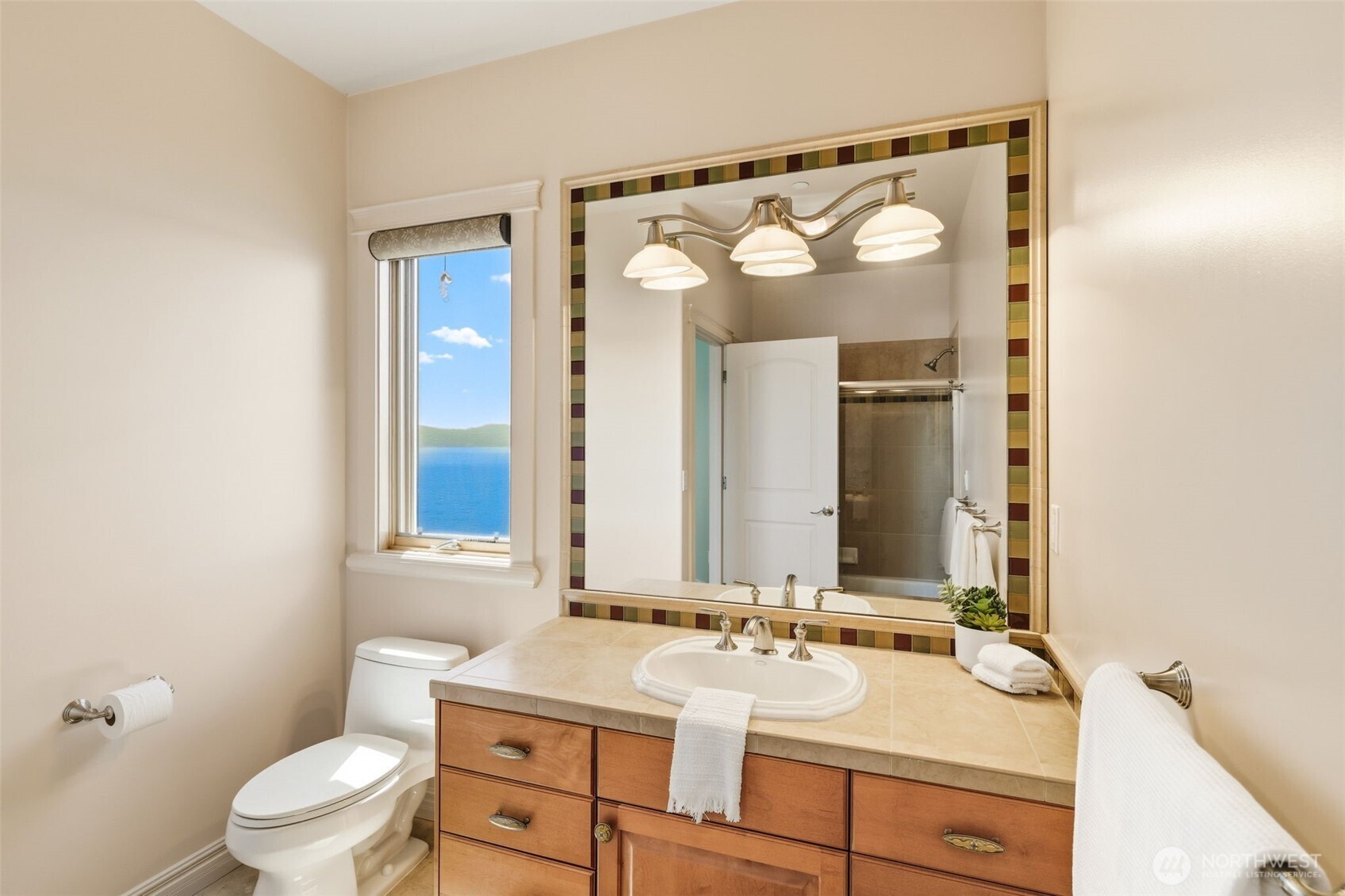 2837 E Lake Sammamish Parkway NE Sammamish WA 98074
