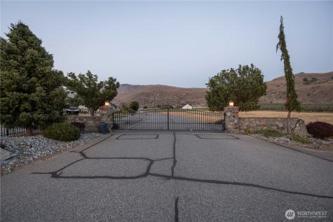 167 N Shore Drive Orondo WA 98843