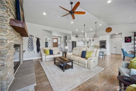 167 N Shore Drive Orondo WA 98843