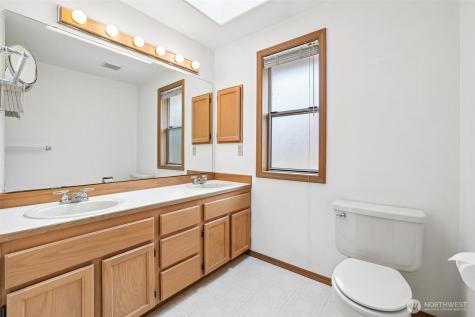 11110 SE 219th Place Kent WA 98031