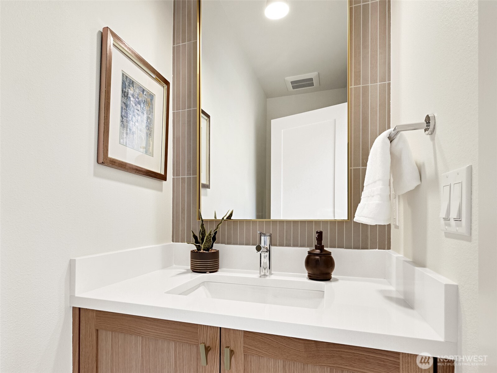 1411 N 48th Street Seattle WA 98103