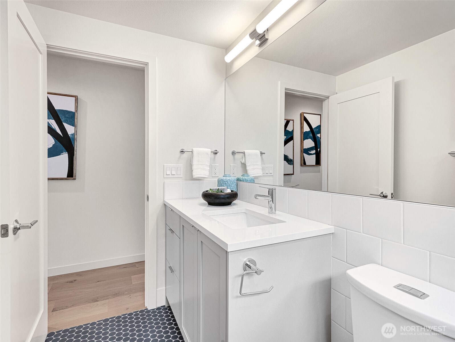 1411 N 48th Street Seattle WA 98103