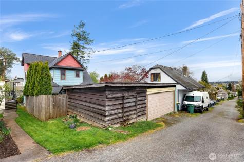 1328 Franklin Street Bellingham WA 98225