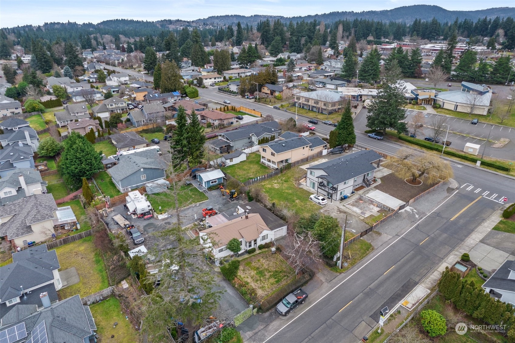 2416 NE 16th Street Renton WA 98056