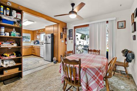 2416 NE 16th Street Renton WA 98056