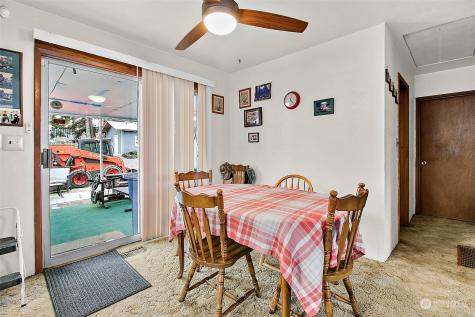 2416 NE 16th Street Renton WA 98056