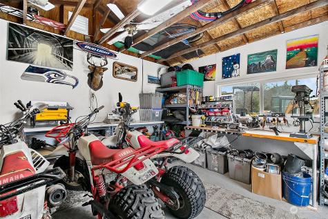 2416 NE 16th Street Renton WA 98056