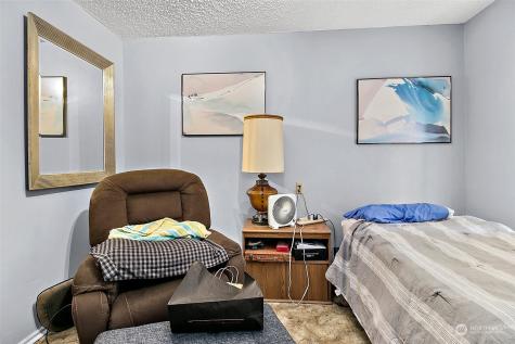 2416 NE 16th Street Renton WA 98056