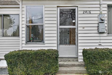 2416 NE 16th Street Renton WA 98056